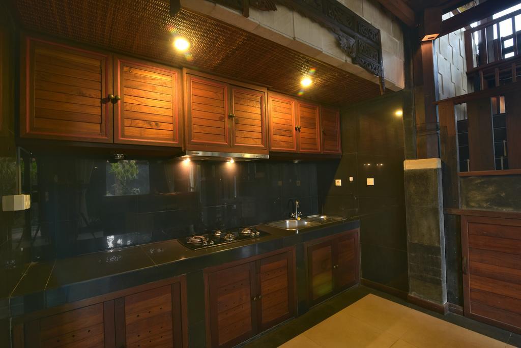 Wooden Villa By Prasi ウブド エクステリア 写真