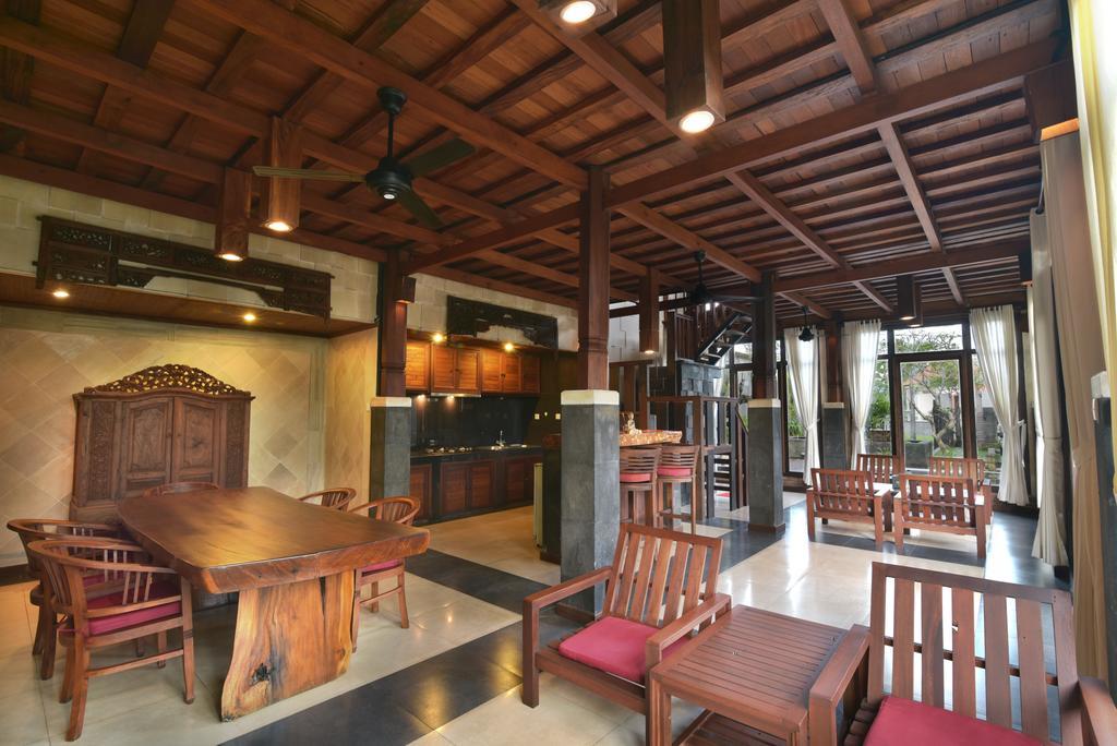 Wooden Villa By Prasi ウブド エクステリア 写真
