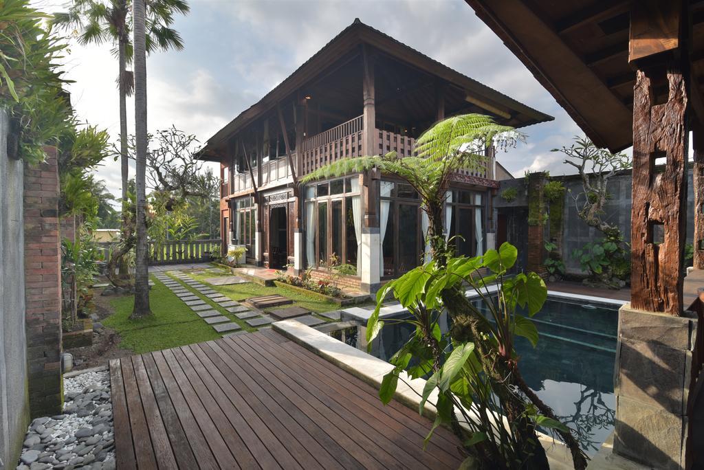 Wooden Villa By Prasi ウブド エクステリア 写真